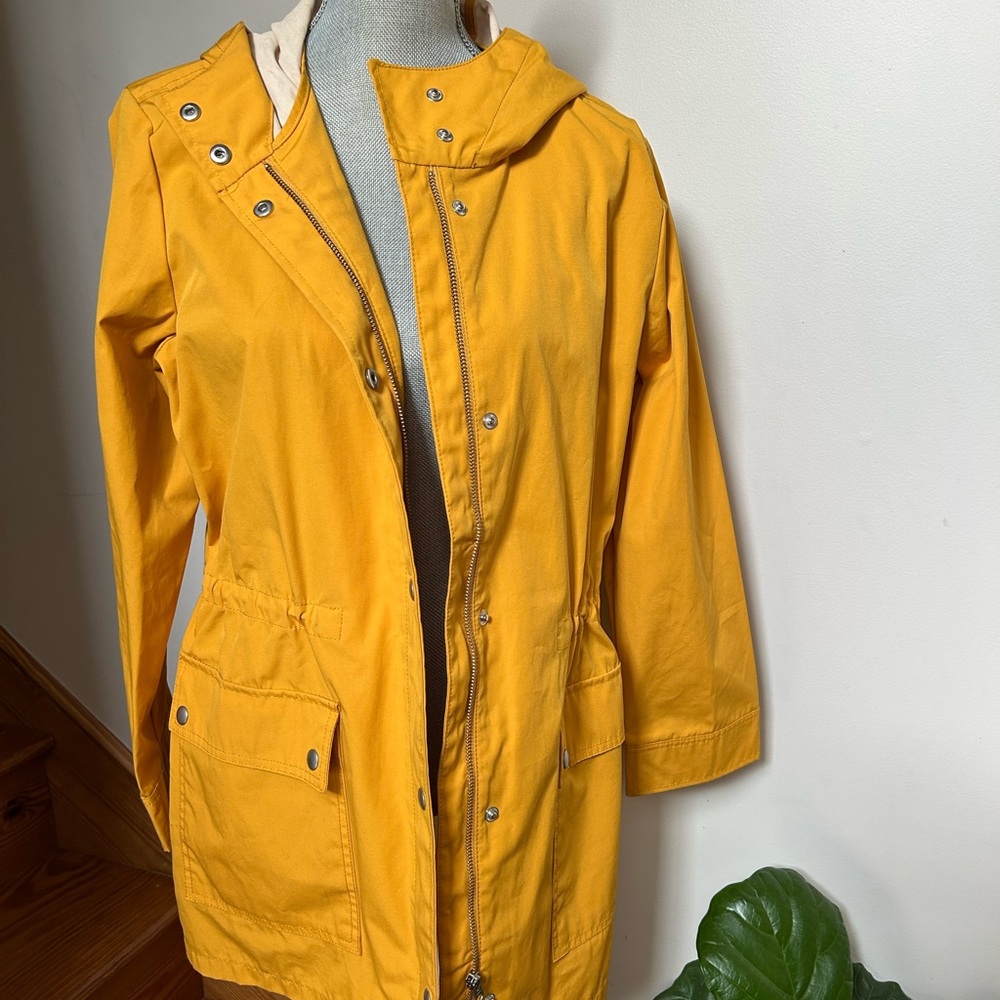 Yellow Hooded Women's Rain Jacket